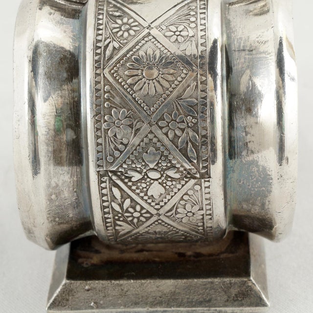 Silver Victorian Silverplate Meriden Napkin Ring Child and Begging Dog For Sale - Image 8 of 10