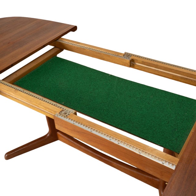 1990s Danish Modern Solid Teak Expandable 102" Dining Table W/ Two Leafs For Sale - Image 9 of 18