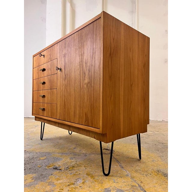 Brown Type 605 Chest of Drawers on Hairpin Legs by Herbert Eilenberg for Hellerau For Sale - Image 8 of 11