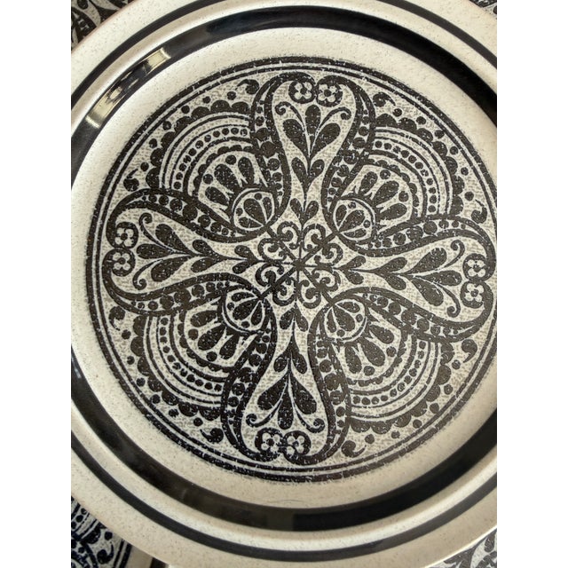 Set of 5 Noritake Primastone Dinner Plates – Malaga Pattern – Vintage Stoneware – 10.5 Inch Diameter For Sale - Image 10 of 12