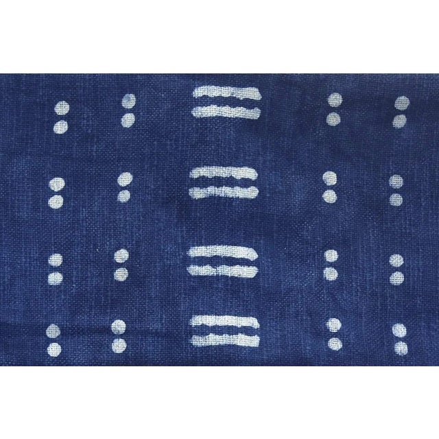 Contemporary Contemporary Cotton Handwoven Block Printed Throw Blanket For Sale - Image 3 of 6