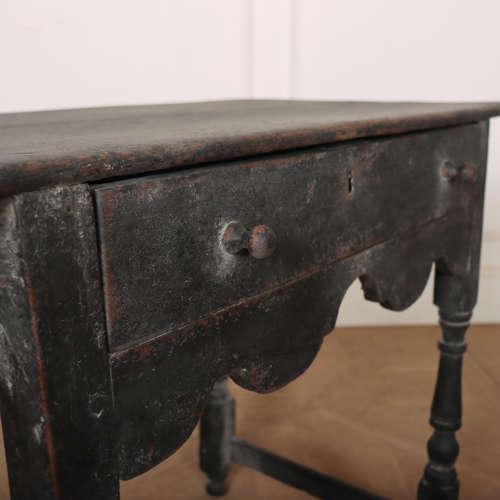 Green 18th Century English Painted Side Table For Sale - Image 8 of 10