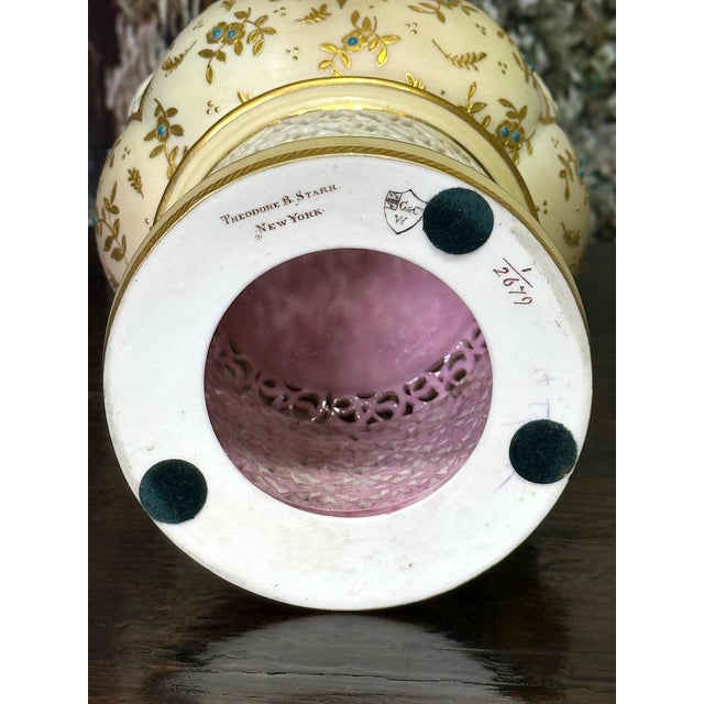 Metal Exceptional Grainger & Co. Worcester Pierced Reticulated Porcelain White & Gilded Vase / Vessel, Attr. Alfred Barry, (Aesthectic Period / Orientalist) For Sale - Image 7 of 8