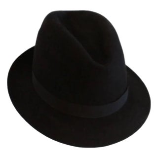 Rare Vintage Borsalino Fur Felt Hat Italy Small Size 4 Ladies or Youth Black Ardilla Feather Weight Mint Perfect Like New For Sale