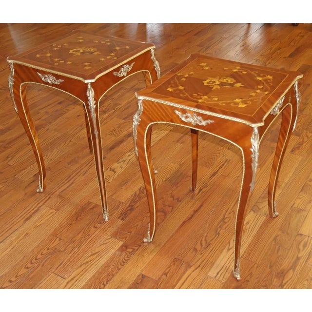 1990s Pair of French Louis XV Style Mixed Wood Inlaid Ormolu End Tables For Sale - Image 4 of 12
