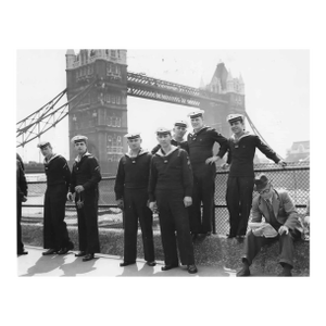 1961 Sailors and the Tower of London