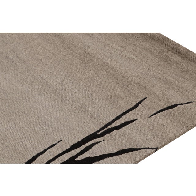 Abstract 2010s Rug & Kilim’s Modern Abstract Runner in Greige With Black Geometric Patterns For Sale - Image 3 of 7