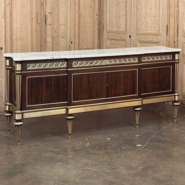 French Grand Antique French Louis XVI Mahogany Marble Top Buffet a l'Etrusque For Sale - Image 3 of 18