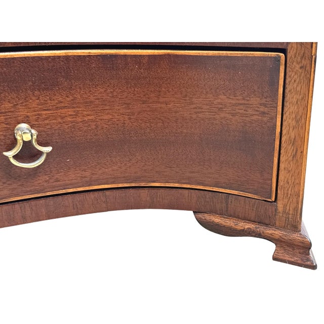 Large Georgian Mahogany Serpentine Dressing Table Mirror, 1770s For Sale - Image 6 of 13