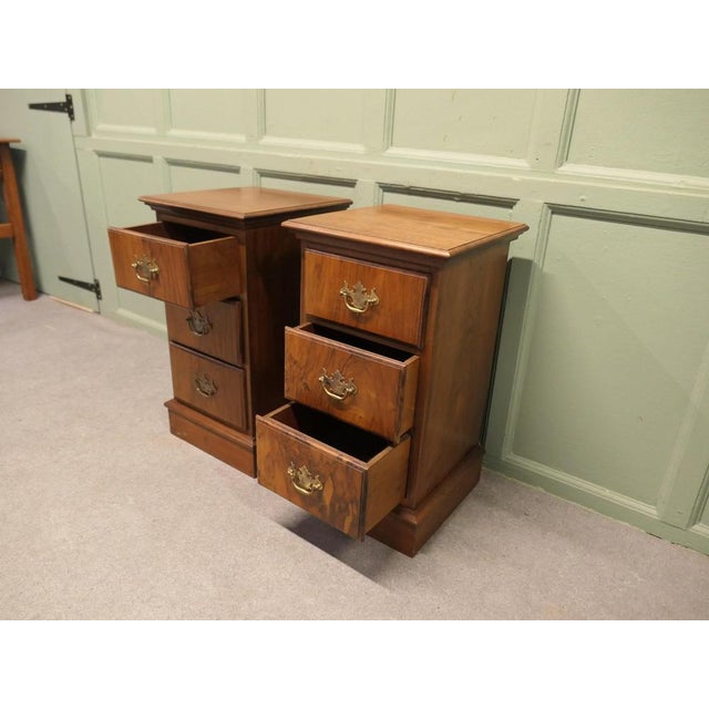 1930s Art Deco Walnut Bedside Chests of Drawers, 1930, Set of 2 For Sale - Image 5 of 9