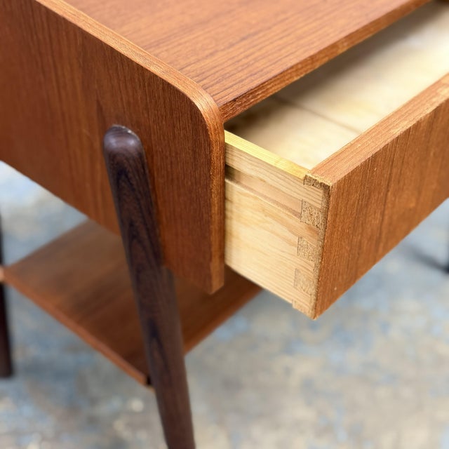 Wood Pair of Danish Modern Teak Nightstands or Bed Side Tables, Circa 1960s For Sale - Image 7 of 7