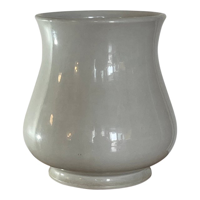 Antique Moonstone English-Made Chamber Pot/Jardiniere For Sale