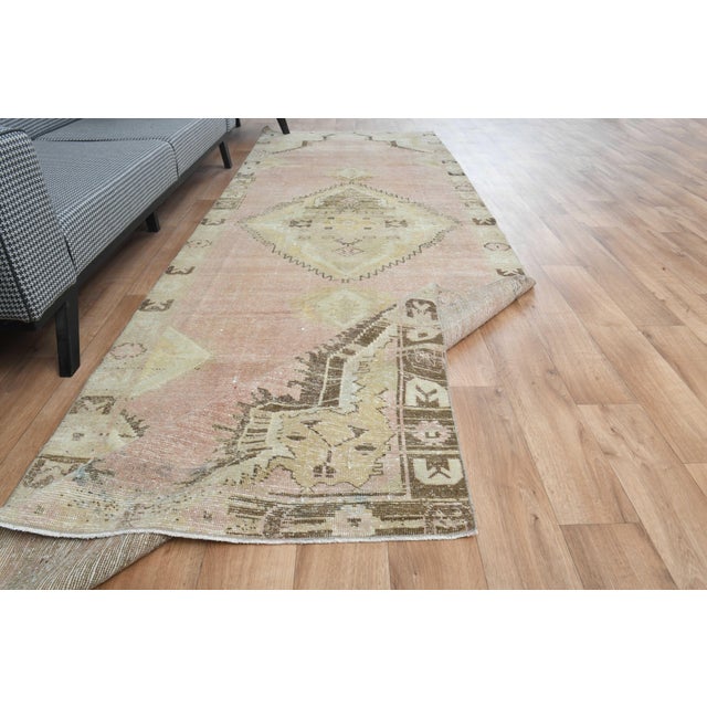 1970s Vintage Handmade Wool Cotton Turkish Beige Runner Rug For Sale In San Francisco - Image 6 of 11