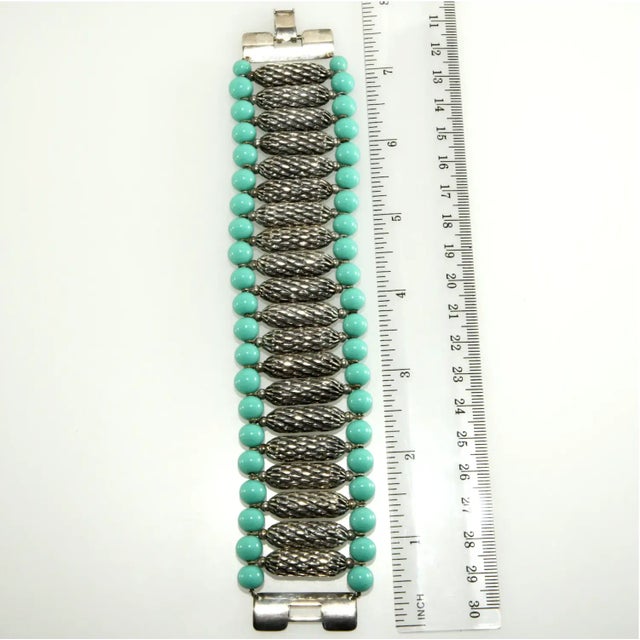 Abstract 1950s Vintage Napier Silverplated Bracelet With Turquoise Colored Beads For Sale - Image 3 of 4