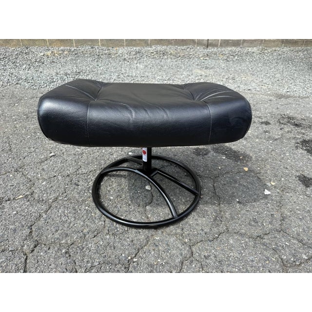 Metal Vintage Ekornes Stressless Black Leather Recliner & Ottoman For Sale - Image 7 of 18