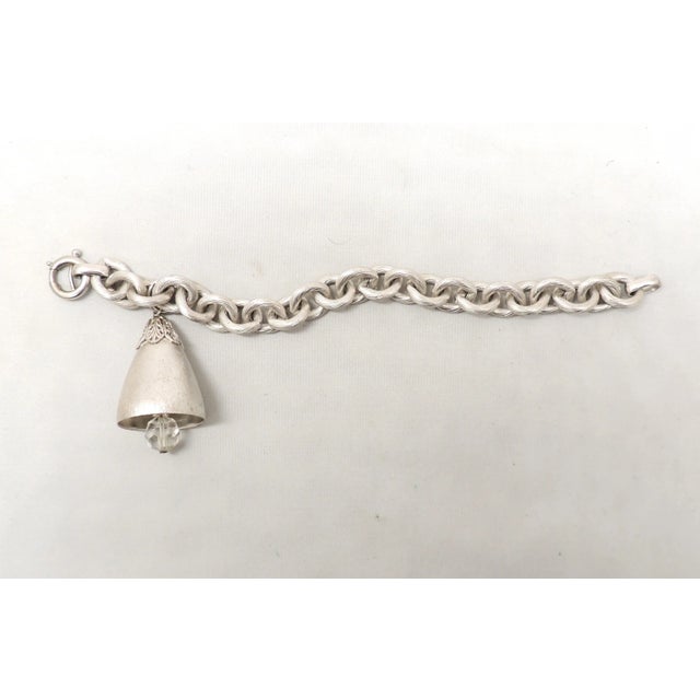 1970s Vintage Signed Napier Rhodium Plated "Wedding Bell" Charm Bracelet For Sale - Image 5 of 7