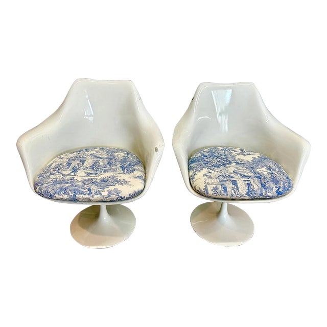 Mid-Century Saarinen Style Chairs With Blue Toile Cushions-a Pair For Sale
