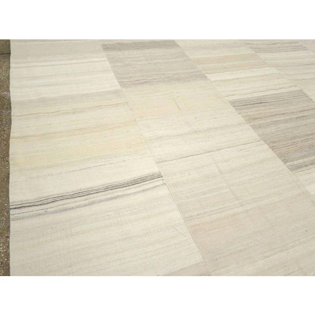 Mid-Century Modern Galerie Shabab Collection Mid-20th Century Turkish Flatweave Kilim Carpet For Sale - Image 3 of 8