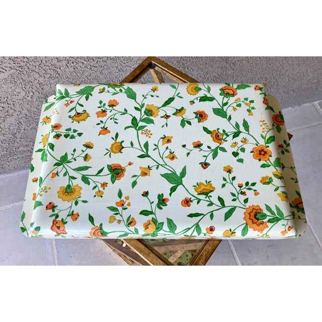 -Circa 1980 Whimsical Flowering Buttercup Melamine Rectangular Handled Tray For Sale - Image 10 of 12