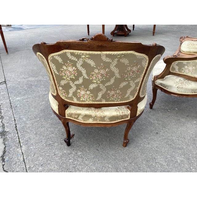 1910s Pair French Bergères Chairs W/Silk Upholstery For Sale - Image 5 of 9