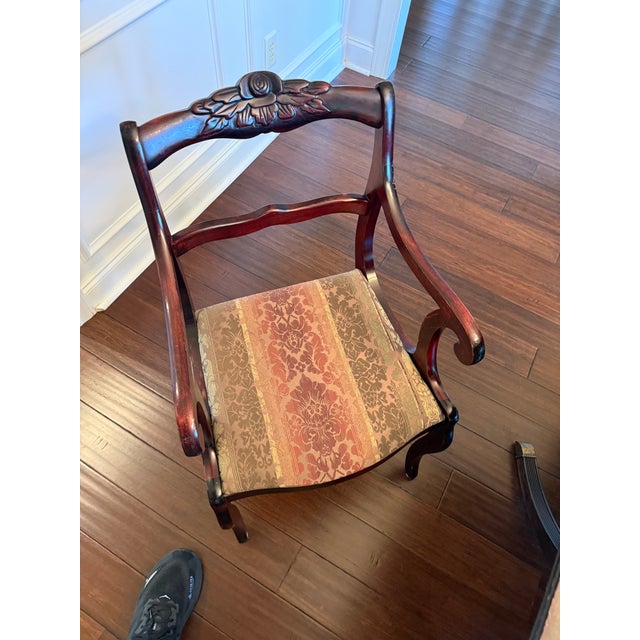 1950s Davis Cabinet Co. Duncan Phyfe Style Cherry Dining Table & 6 Chairs For Sale - Image 11 of 11