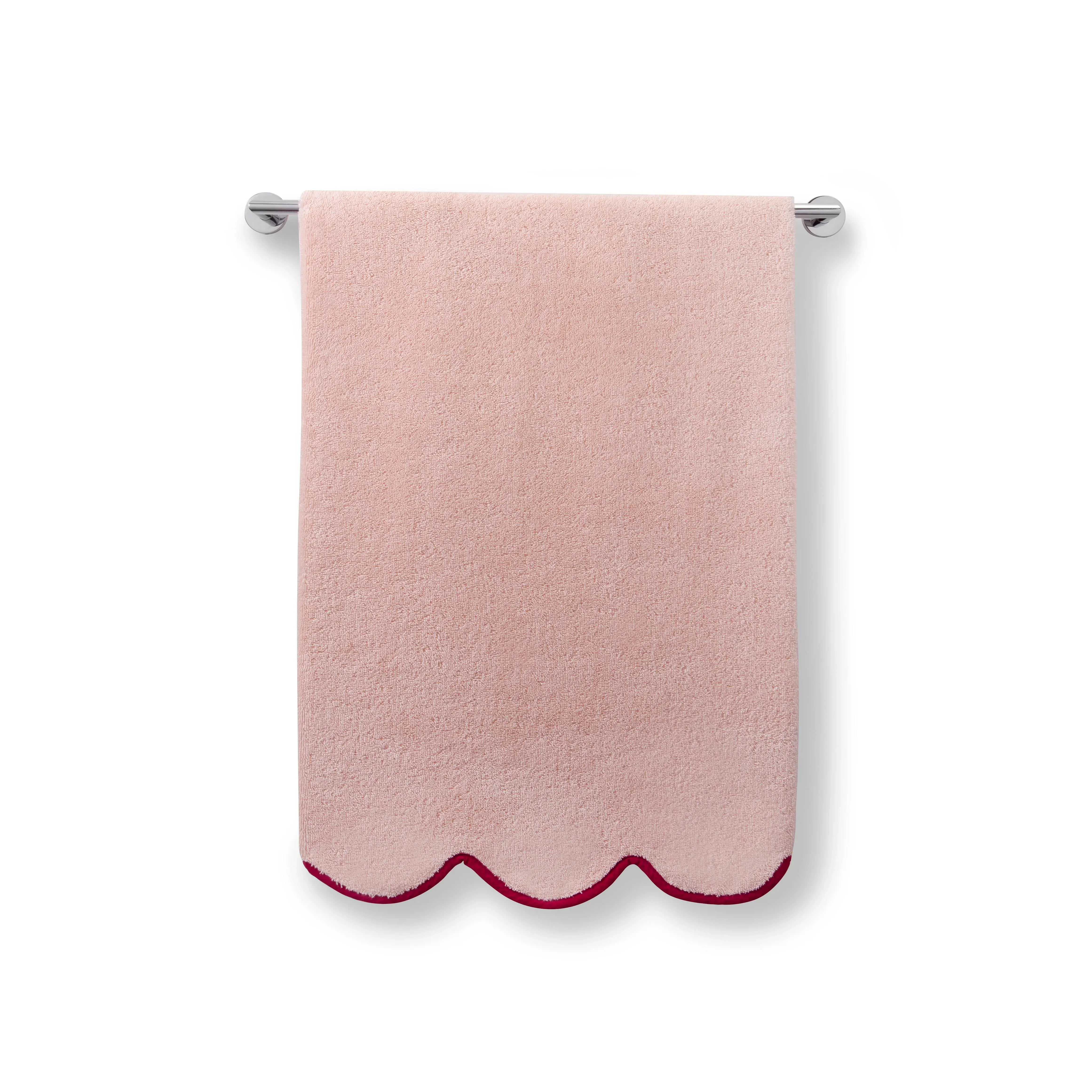 Kassatex x Chairish Scallop Hand Towel - Thumbnail 5