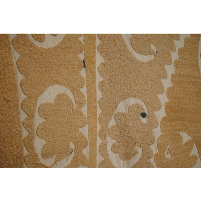 1960s Soft Earth Tone Suzani Textile, Hand Stitched Uzbek Home Decor 4'2'' X 4'8'' For Sale - Image 5 of 10