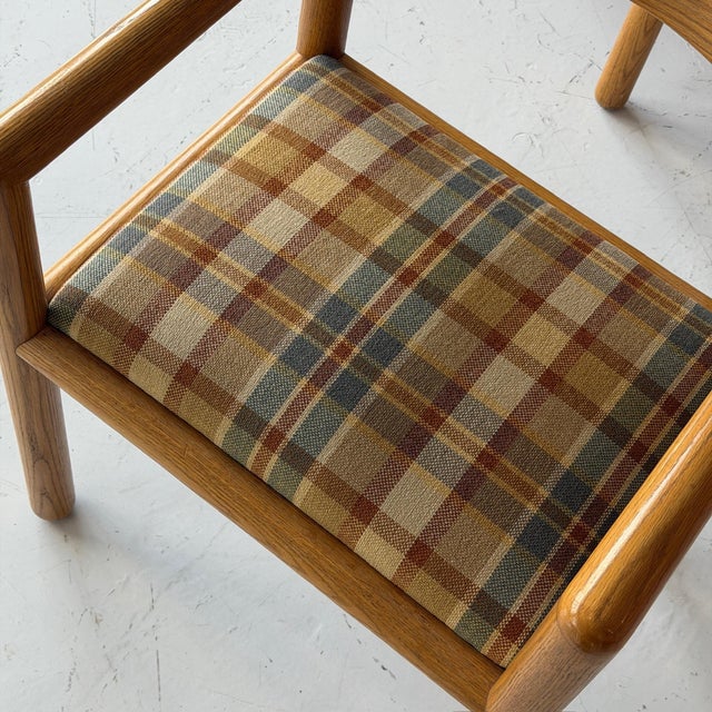 Massimo Vignelli 1970s Acorn Chairs Attributed to Massimo Vignelli in Plaid For Sale - Image 4 of 10