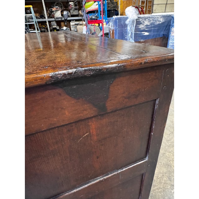 18th Century English Dresser Base For Sale - Image 18 of 18