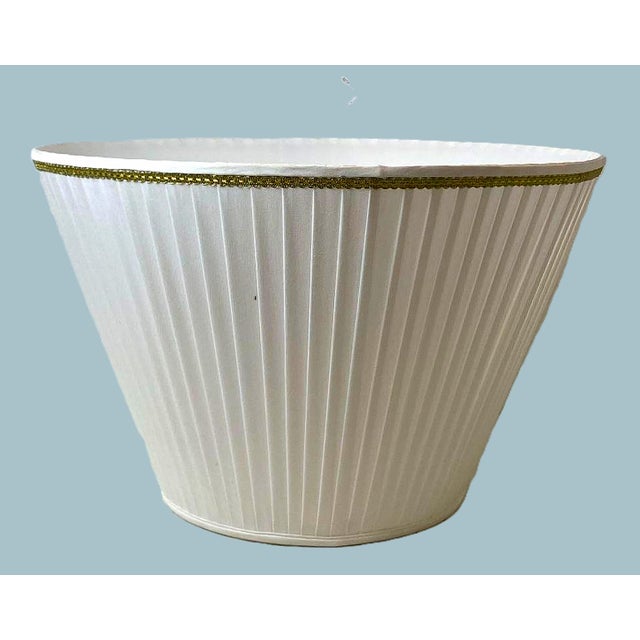 Frederick Cooper Frederick Cooper Pleated Lamp Shade (22") For Sale - Image 4 of 6