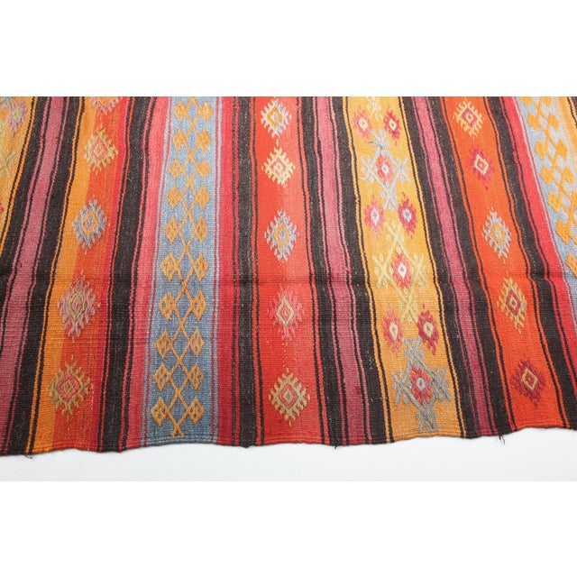 Tribal Vintage Handwoven Kilim Rug - 9'3x5'1 For Sale In Tampa - Image 6 of 13