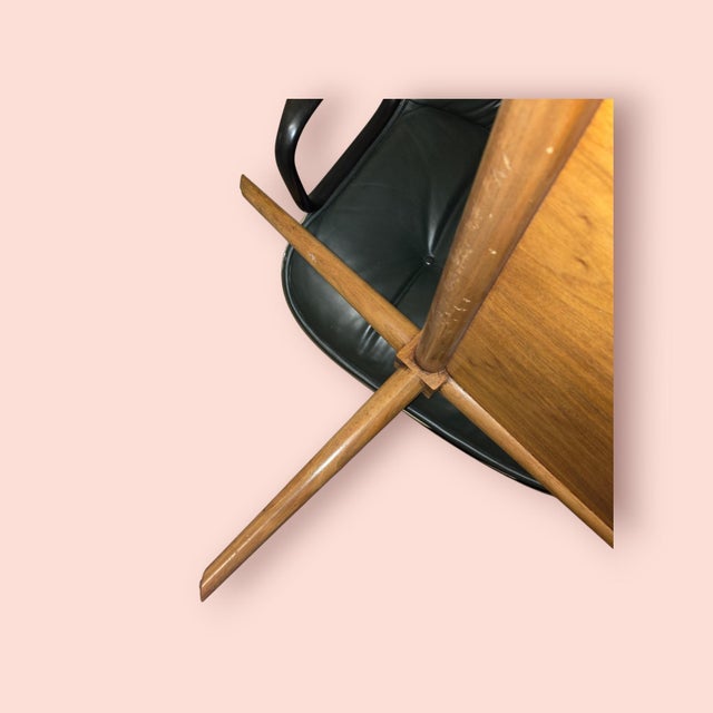 1950s T.H.Robsjohn Gibbings Side Table/Magazine/Stand X Base For Sale - Image 13 of 13