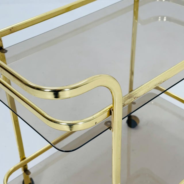 Gold Hollywood Regency Martini Serving Bar Cart, 1950s For Sale - Image 8 of 11