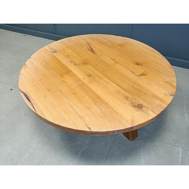 1960s Large Brutalist Round Tripod Wooden Coffee Table, 1960s For Sale - Image 5 of 15