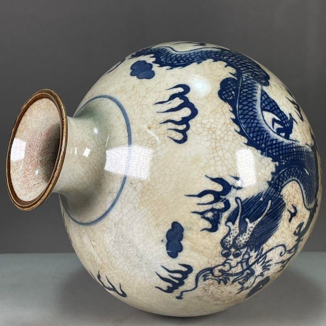 Vintage Chinese Crackle Glaze Blue & White "Dragon" Globular Vase (Apple Vase) For Sale - Image 4 of 9