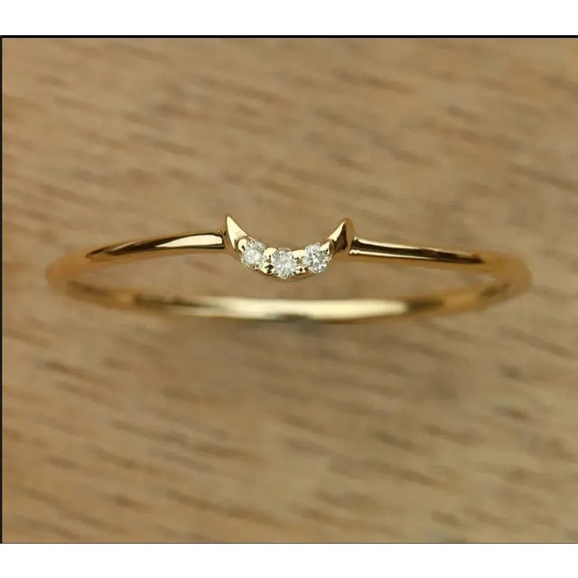 Natural Diamond Crescent Moon Ring 14k Gold Minimalist Ring Size 7 For Sale - Image 6 of 6