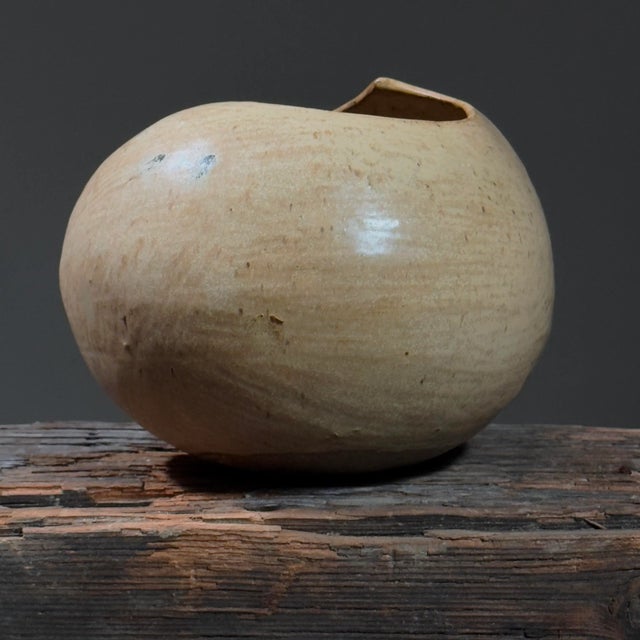 Contemporary Vintage Postmodernist Beige Glazed Ceramic Vessel, Signed For Sale - Image 3 of 7