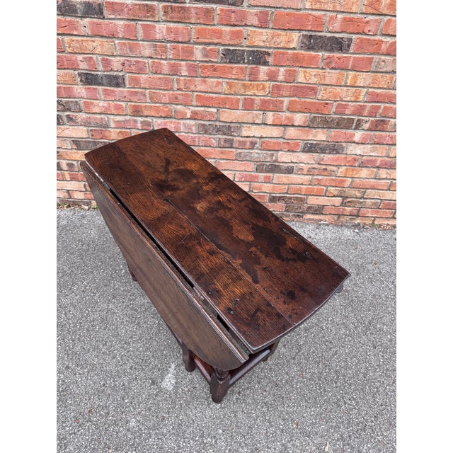 Brown 19th Century English Gate Leg Table For Sale - Image 8 of 10