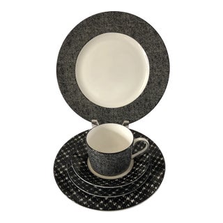 Wedgwood “Where’s Scotty “ 5 Pc Place Setting For Sale