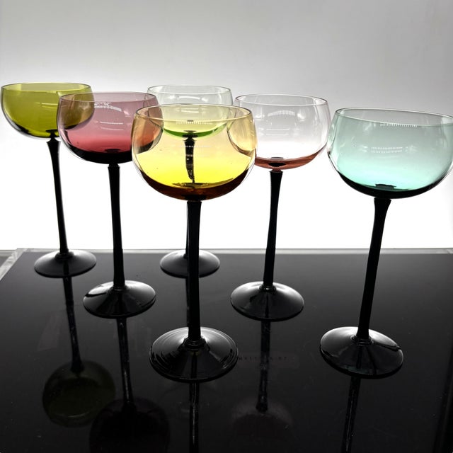 Set of Six Black Stem Colored Cocktail Glasses, Circa 1980s For Sale In New York - Image 6 of 12