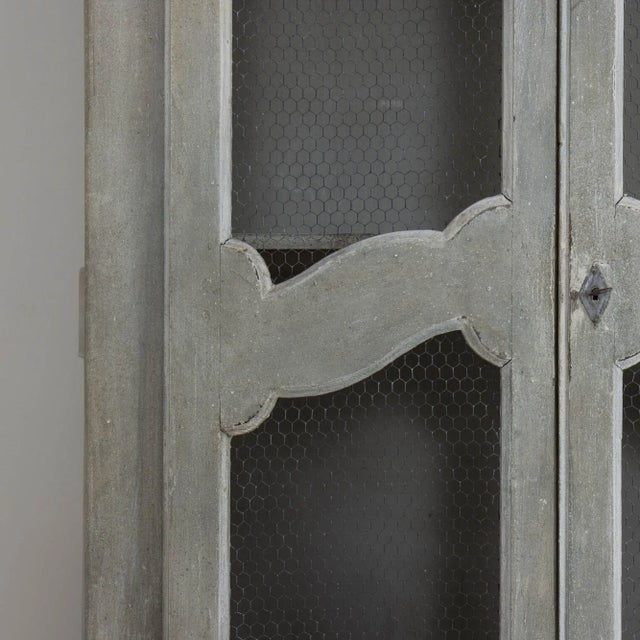 19th Century French Blue Gray Painted Armoire Cabinet With Serpentine Sides For Sale In Wichita - Image 6 of 12