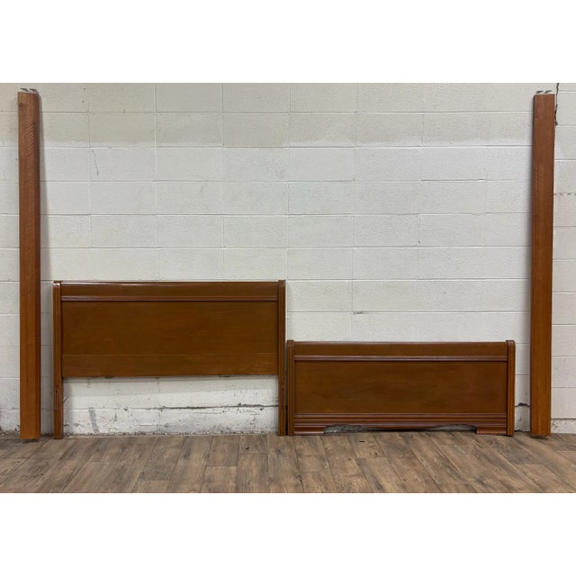 This is a stunning vintage full-sized sleigh bed by Glanville Furniture Co, Kansas City, KS. Bed is solid and sturdy, with...