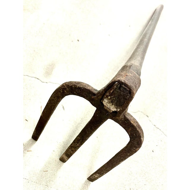 Early 20th Century Meiji Japanese Fire Fighter Fireman’s Tool Wood Handle Iron Garden Antique Three Prong For Sale - Image 11 of 12