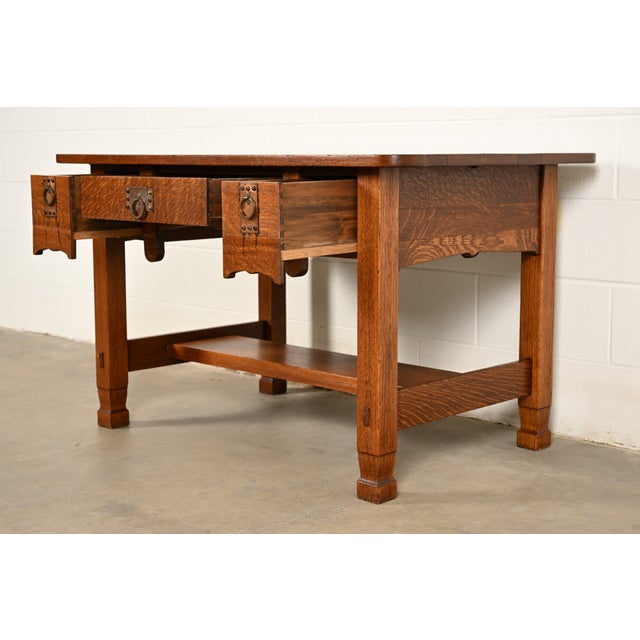 Stickley Brothers Style Antique Mission Oak Arts & Crafts Desk or Writing Table, Circa 1910 For Sale In South Bend - Image 6 of 15