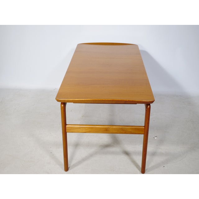 Wood Mid-Century Modern Model 640 Coffee Table by Peter Hvidt & Orla Mølgaard-Nielsen for France & Søn, 1960s For Sale - Image 7 of 17