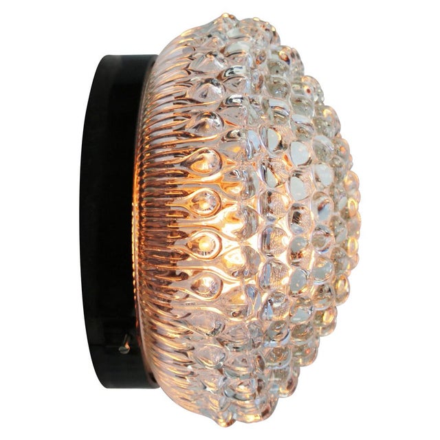 1960s Mid-Century Modern Crystal Glass and Bakelite Sconce For Sale - Image 5 of 8