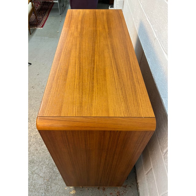 Mid-Century Teak Gentleman's Chest by the Sun Cabinet Co LTD For Sale - Image 4 of 18