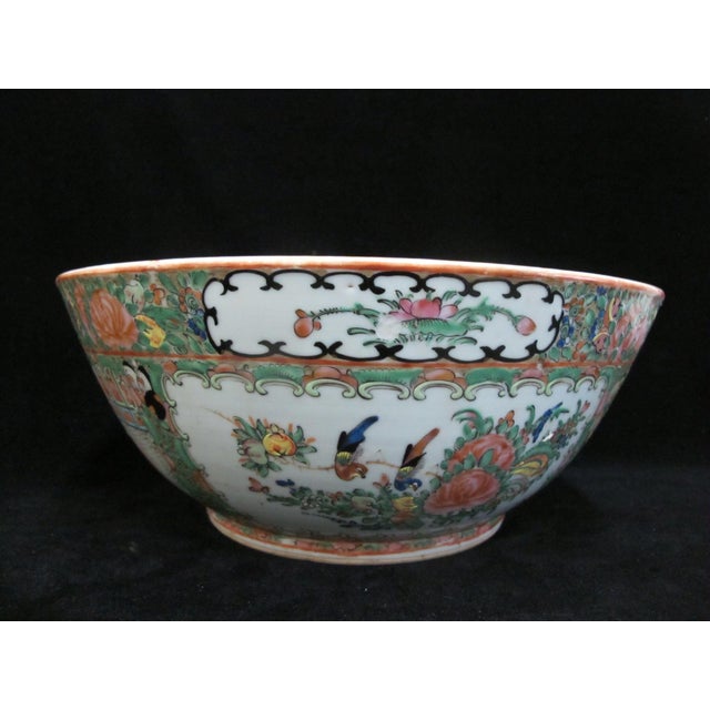 Chinese Export Porcelain Famille Rose Medallion 11" Punch Serving Bowl For Sale - Image 4 of 16