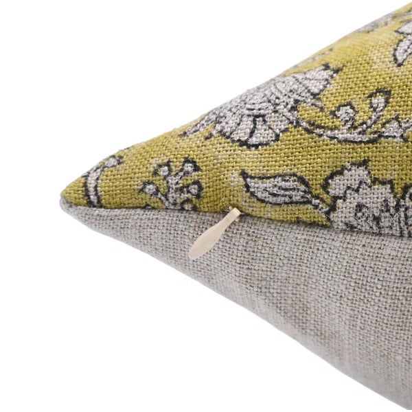 Contemporary Fabdivine Floral Home Decor Thick Linen Cushion Cover 14x20 Inch Nayaab For Sale - Image 3 of 4