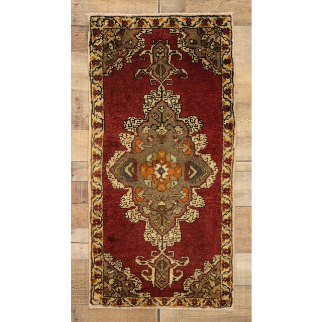 Maroon Vintage Turkish Yastik Rug - 01'09 X 03'05 For Sale - Image 8 of 8